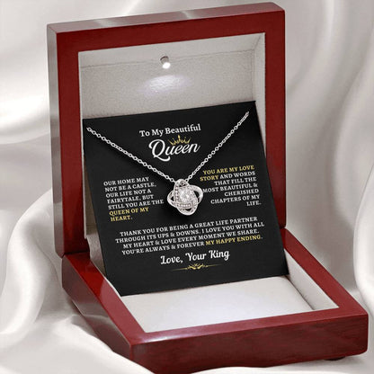 Gift For Soulmate: "Beautiful Queen Of My Heart" Love Knot Necklace